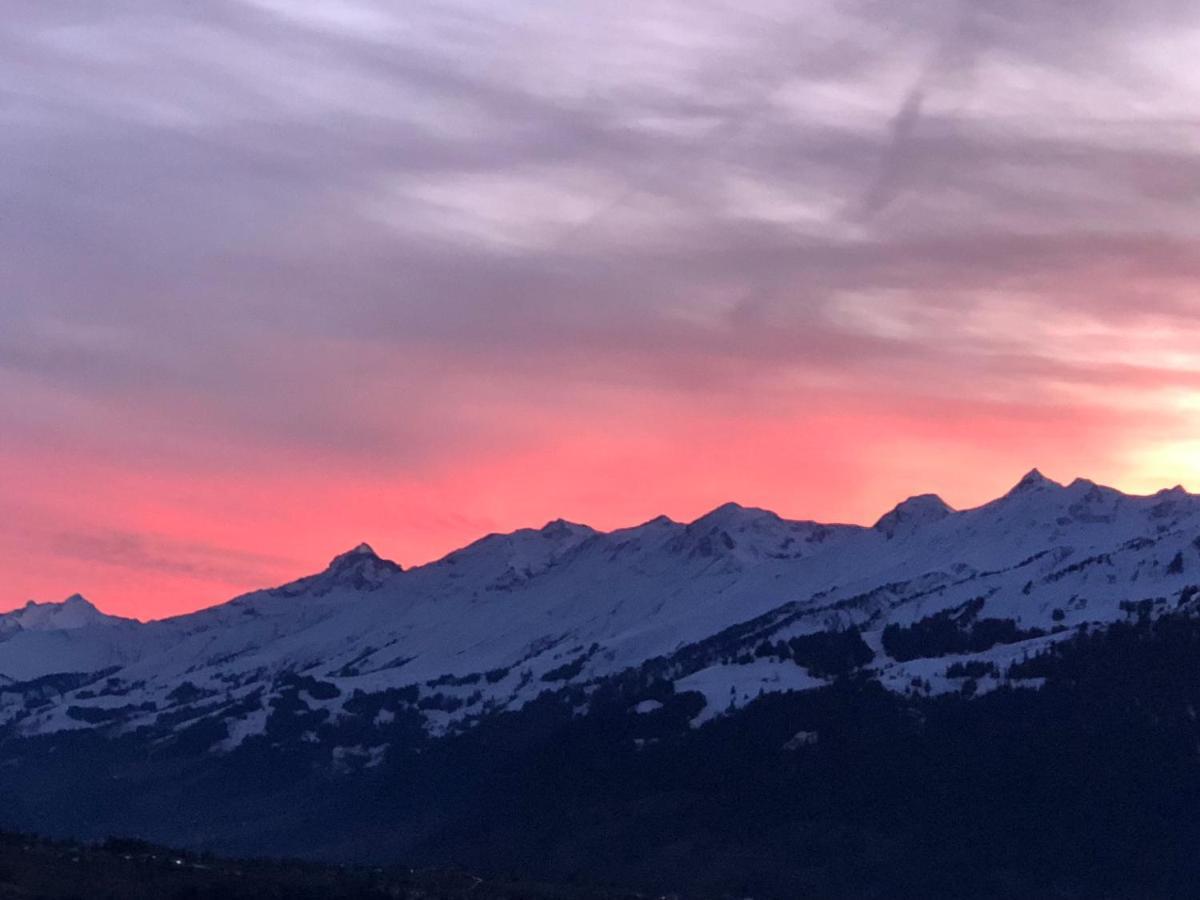 Wohnung Mit See Und Bergsicht Im Vier Sterne Hotel Beatenberg Exteriör bild