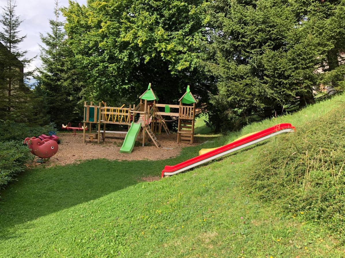 Wohnung Mit See Und Bergsicht Im Vier Sterne Hotel Beatenberg Exteriör bild