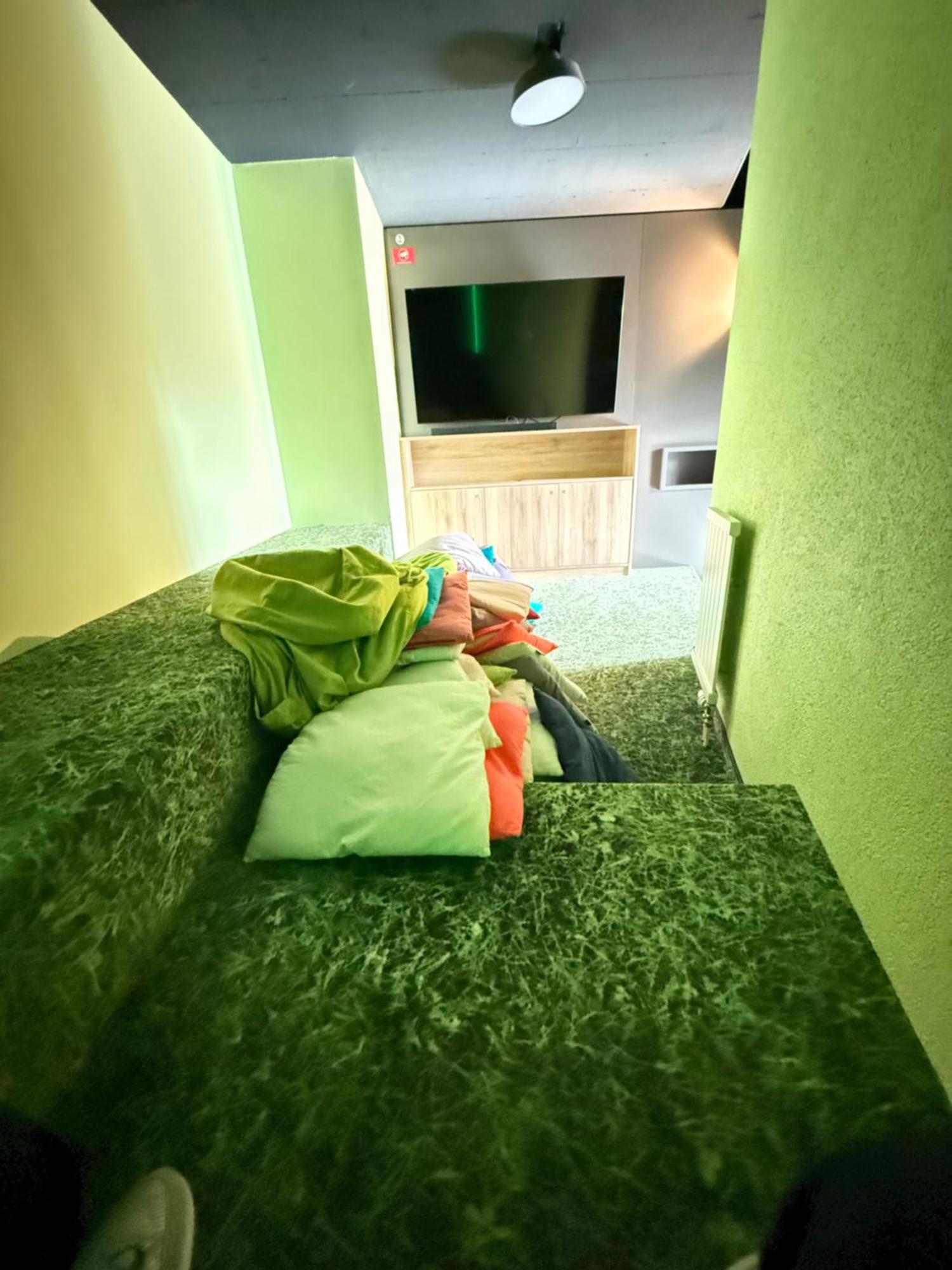 Wohnung Mit See Und Bergsicht Im Vier Sterne Hotel Beatenberg Exteriör bild